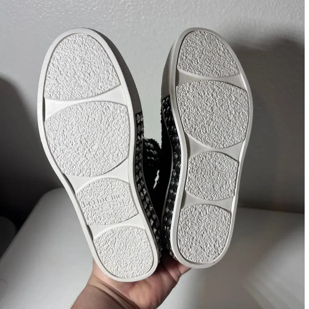 Bernie Mev NWT Girls' Size 4 (EU 35) Pelican Black Ankle Stretch Slip-On Booties